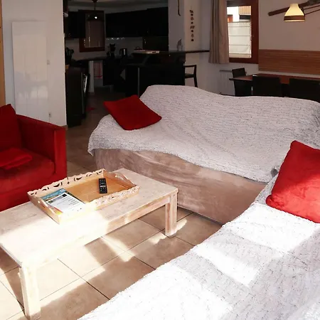 Superbe Pour 10 Pers. Avec Piscine, Sauna, Cheminee, Terrasse, Skis Aux Pieds - 1800 - Fr-1-322-118 *