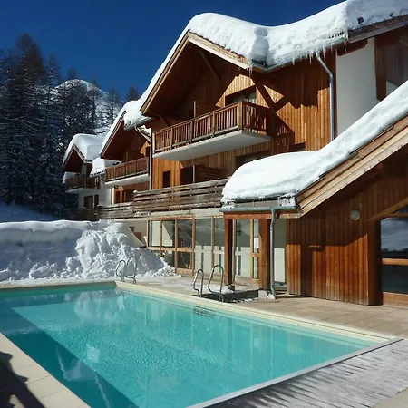 Superbe Pour 10 Pers. Avec Piscine, Sauna, Cheminee, Terrasse, Skis Aux Pieds - 1800 - Fr-1-322-118 シャレー *